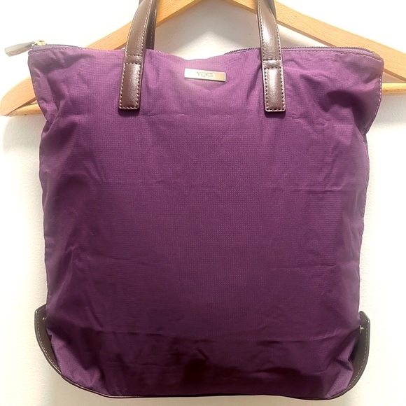 Tumi Travel Tote - Picture 2 of 11